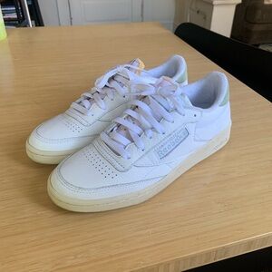 Brand new reeboks - excellent condition